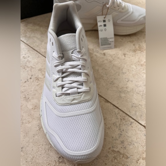 New Adidas Durango 10 sneakers - Picture 7 of 7